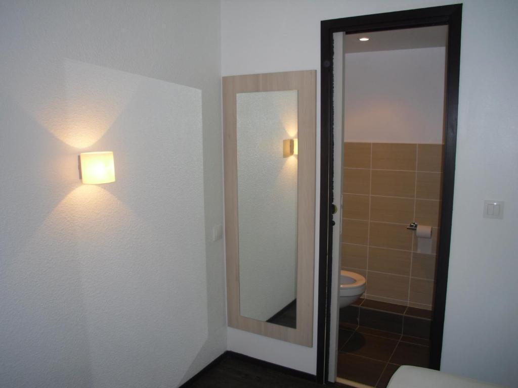 Hotel Paradise Vitrolles  Camera foto